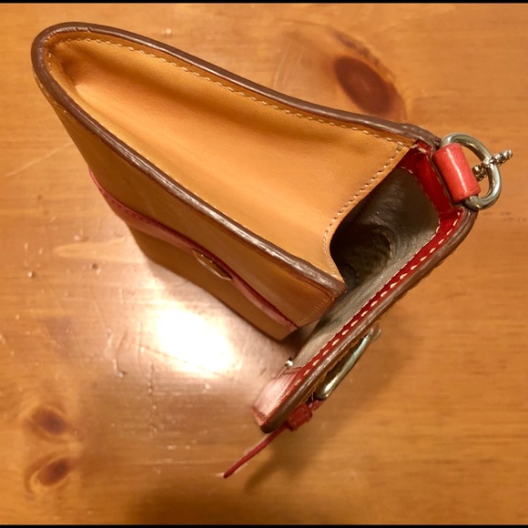 🏵 Coach 🏵 - Picture 7 of 8